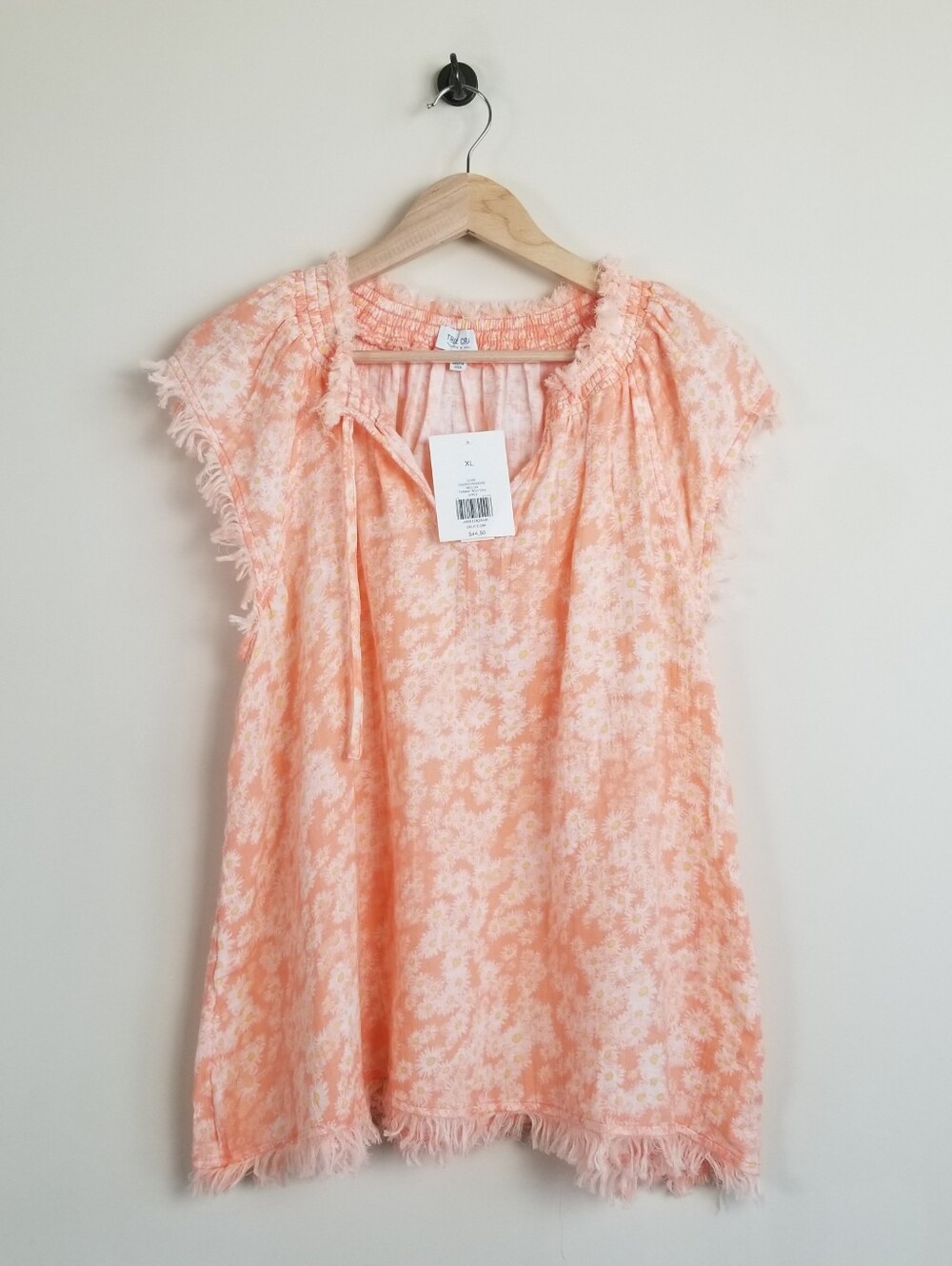 True Craft Cotton Floral Fringe Top Size XL NWT